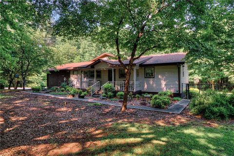 140 Heritage Farms Road sold home in Heritage Farms, West Union, SC