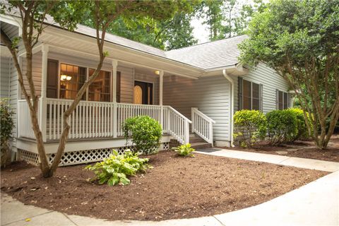 426 South Cove Road sold home in Berwick, Seneca, SC