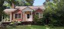 4038 Sunset Drive sold home in Seneca, SC