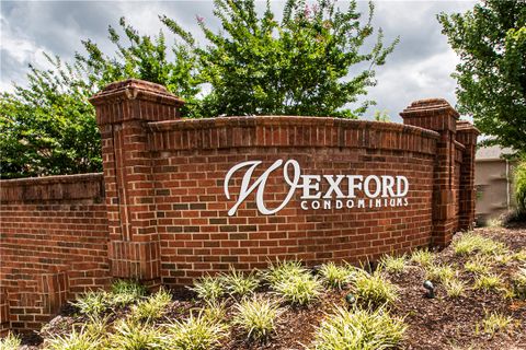 150 Wexford Drive 207