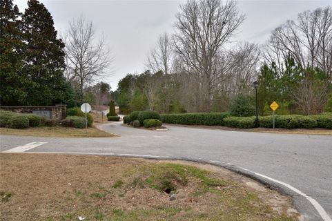 Lot 26 Cove Court sold home in Shelter Cove, Seneca, SC