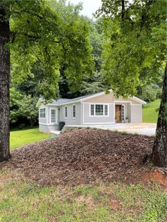 986 Avondale Drive
