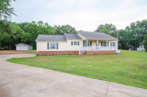 2440 Whitehall Road sold home in Colonial Hills, Anderson, SC