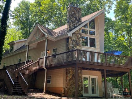 181 Lake Place Court sold home in Lake Place, Lavonia, GA