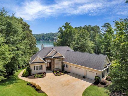 548 Magellan Drive sold home in Wellington Pointe, West Union, SC