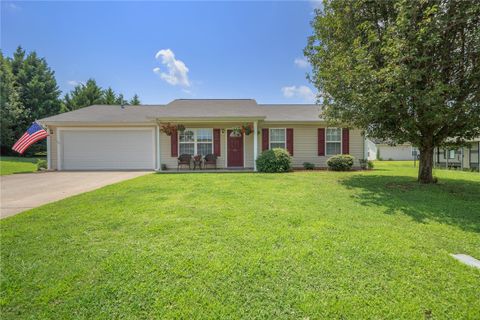 205 Rio Way