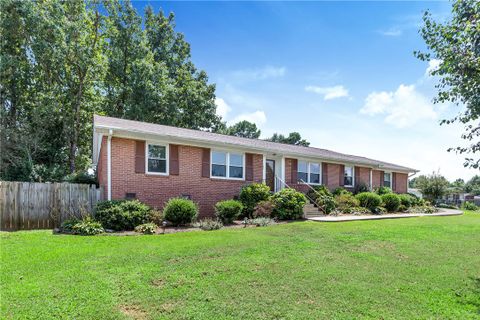 106 Inlet Drive