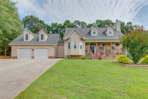 524 Hillandale Road