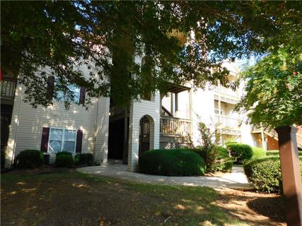 150 Wexford Drive 104