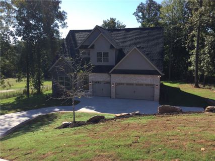 116 Viaroma Drive