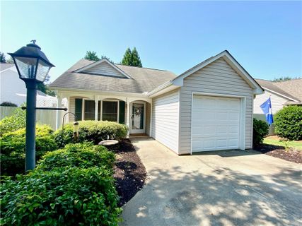 104 Windward Court sold home in Magnolia Pointe, Pendleton, SC