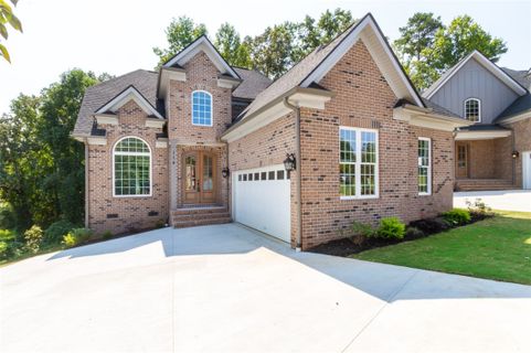 114 Courtyard Drive