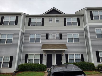 122 University Village Drive F
