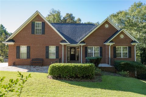 304 Lakefront Drive