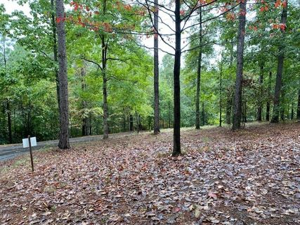 327 Long Cove Trail