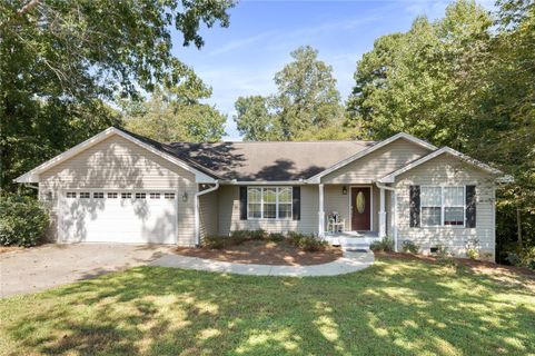 109 Magnolia Way