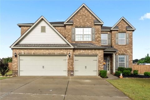 4 Duxbury Lane