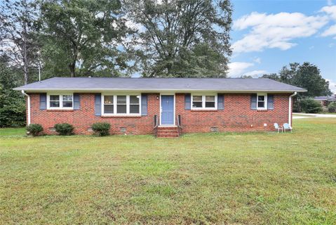 119 Iris Drive