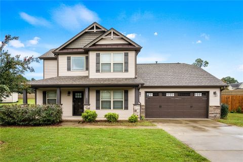 128 Norfolk Circle